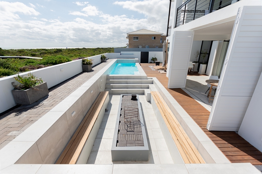 4 Bedroom Property for Sale in Dwarskersbos Western Cape